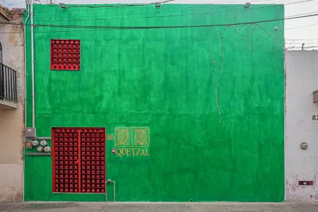 Hotel Casona Quetzal Отели рядом с достопримечательностью «Casa Arrecife»