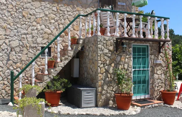 金塔德維達塞雷納酒店