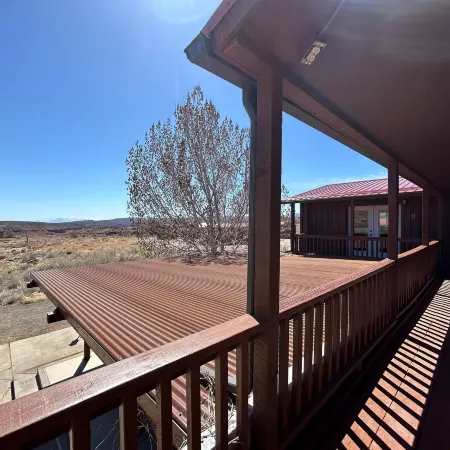 The Rim Rock Inn