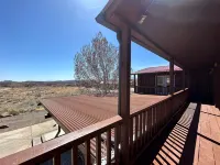 The Rim Rock Inn - con vistas a la montaña