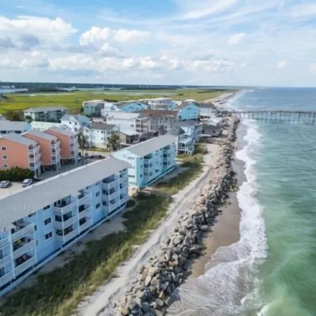 A Little Shore Thing 1 Bedroom Condo by RedAwning