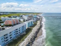 A Little Shore Thing 1 Bedroom Condo by RedAwning - Pet friendly