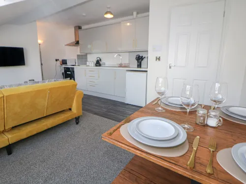 Englehurst Mews Flat 3