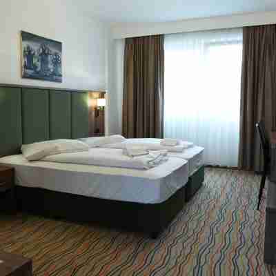 Hotel Olive Inn Rooms