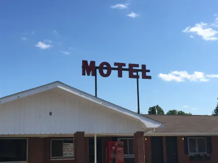 Powhatan Motel Отели в г. Хайленд