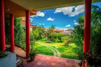 Hotel Villa Antigua Hotels near Cathedral Basilica of Our Lady of Guadalupe