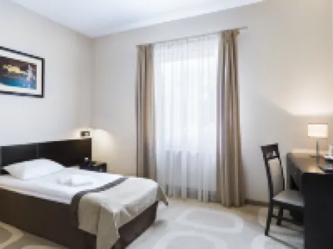 Picaro Żarska Wieś Południe 酒店 茲戈熱萊茨縣酒店