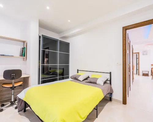 Cozy Chalet with Garden Hotels in Beauraing