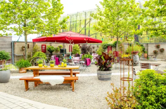 4-Sterne-Superior Hotel Calamus in Kehl Отели рядом с достопримечательностью «Hanauer Museum»