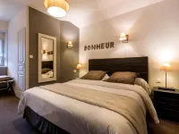 LogisHotels le Relais du Quercy - 2 ดาว