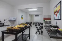 Mega Aeroporto Hotel Apenas 1 km de distância do Aeroporto de Fortaleza