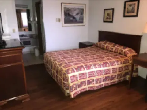Kings Motor Inn Hotels in Fife