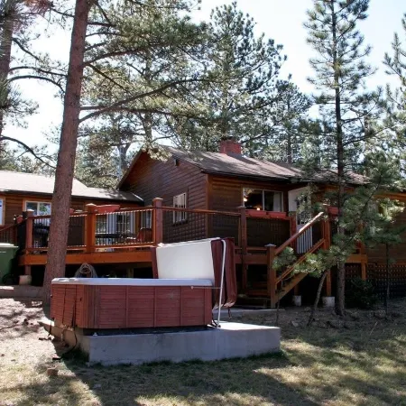 Mountain Pine Cabin With Personal Hot Tub - Dog-friendly! 3 Bedroom Cabin - #20-NCD0296