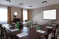 Hotel Picaro Żarska Wieś Południe Hotels in Piensk