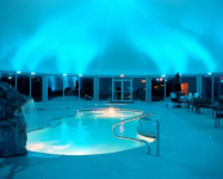 波克諾之村旅館