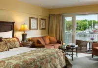Grand Harbor Inn Hotel di Camden