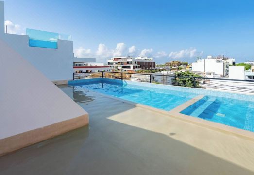 2. 에밀리아노 42..