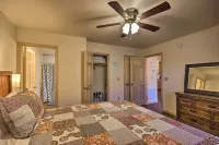 Smoky Mountain Cabin w/ Hot Tub & River Views! - 3-Star