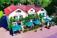 Hotel Spinaker فنادق في Leba