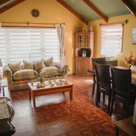 Hostal Cordillera