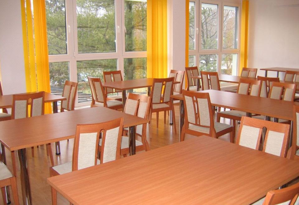 스포츠 호텔 데브레첸의 실용적인 객실 구성