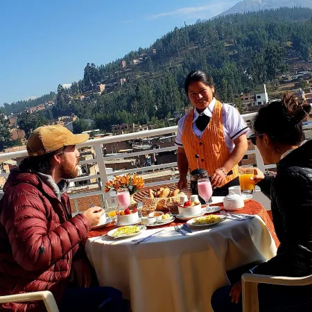 Hotel Morales
