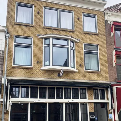 Apart! Food & Drinks Apartments Hotels near Windesheim University