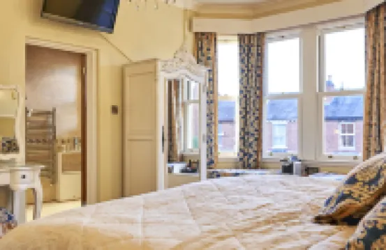 Quilt and Croissants Guest House