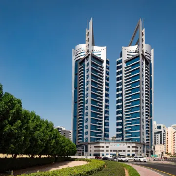 Millennium Place Barsha Heights Hotel Отели рядом с достопримечательностью «Теком»