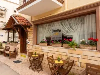 LİMON Otel FOÇA フォチャのホテル