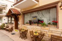 LİMON Otel FOÇA Hotels in Fevzi Cakmak Mahallesi