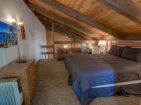Tahoe Olympic 3 Bedroom Condo by RedAwning Ξενοδοχεία στην πόλη Stateline