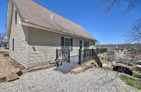Deck, Lake Views! Group Getaway in Osage Beach - صديق للحيوانات الاليفة