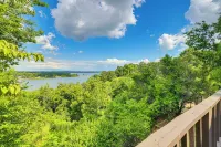 Lake-View Home w/ Deck + Gas Grill in Bernice! - Pet friendly