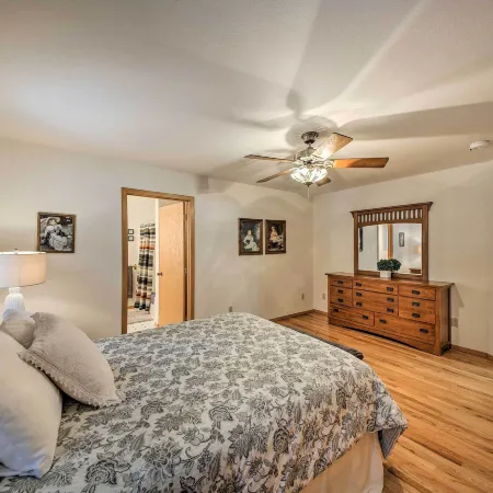 Montana Home on 5 Acres Near Lake Koocanusa!