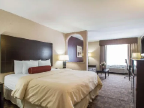Clarion Inn Elmhurst - Oak Brook Near I-88 I-290 I-294 Hotels in Elmhurst
