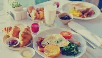 De Vere Cotswold Water Park - breakfast