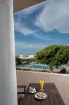 Creteco Hotel & Suites - Ocean View