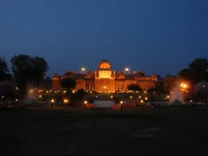 더 락스미 니와스 팰리스