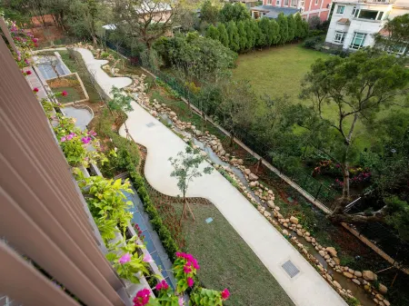 Fame Hall Garden Hotel