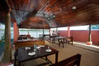 Ananda Cherai Hotels in Kodungallur
