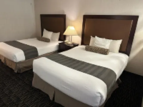 Sojourn Suites Portland Airport Hoteles en 