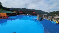 ELF Resort Hotel - Pools