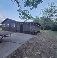 Cozy One-Bedroom Cabin on Peaceful 38 Acres