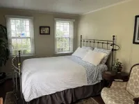 Historic Apartment in Bristol R.I.