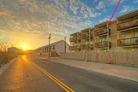The Beautiful Place by AvantStay Mins to Beach Family-Friendly Pool Hotels near Gulfstream Condominiums