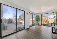 THE COZY COLONY GETAWAY-4BD/2BA 2 KING SUITES