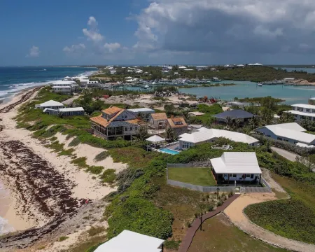The Abaco Inn Hotels in Elbow Cay