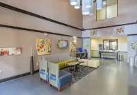 Comfort Inn & Suites Pauls Valley - City Lake - 2-Star