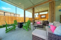 Swinging Easy by Avantstay Private Pool Firepit Balcony